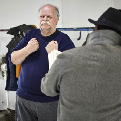 Trevor Cooper in rehearsal for Death of a Salesman, Young Vic 2019 (c) BrinkhoffMögenburg