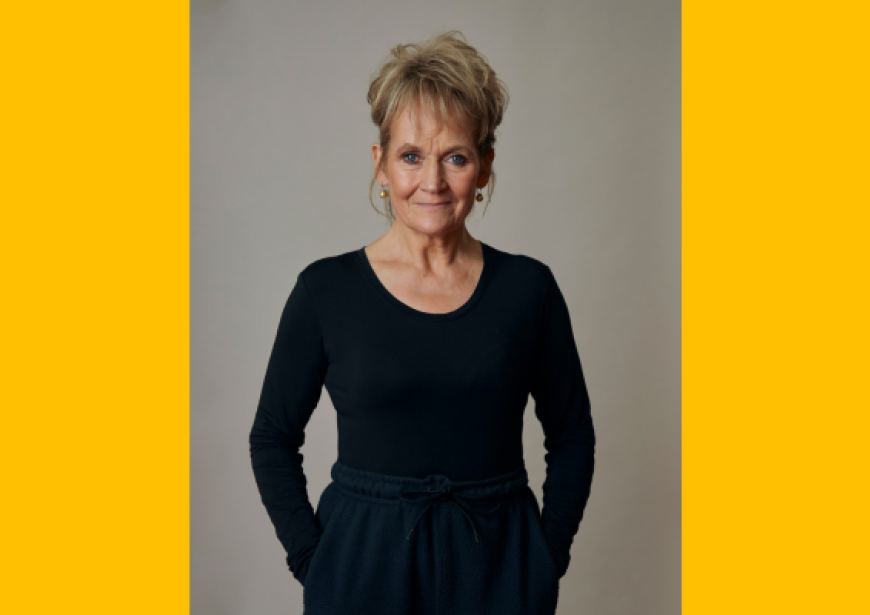 A headshot of Lorraine Ashbourne